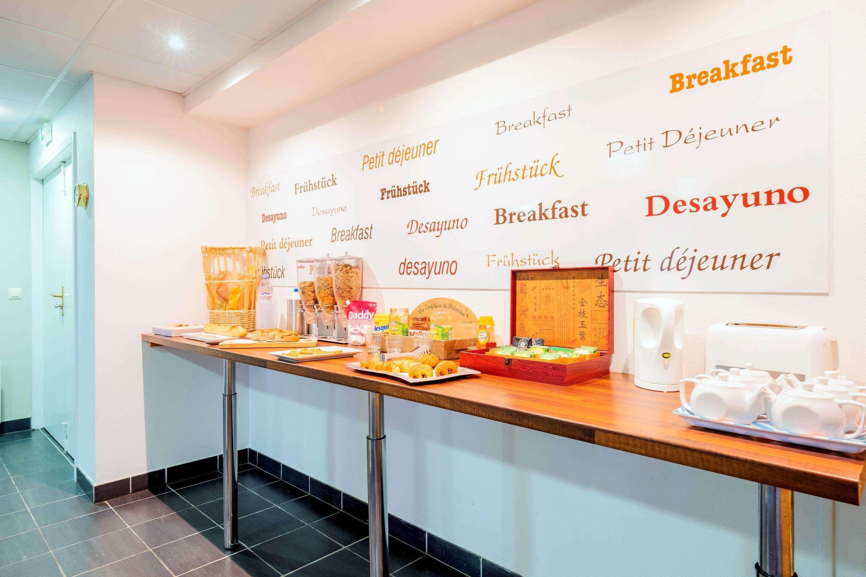 Comfort Suites Pau Idron Екстериор снимка