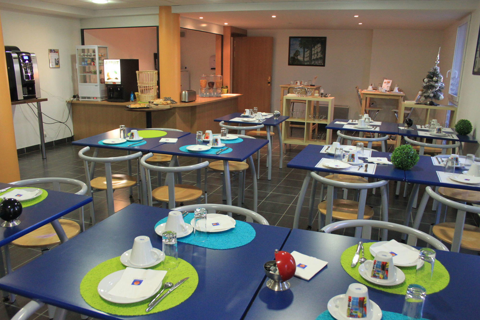 Comfort Suites Pau Idron Екстериор снимка