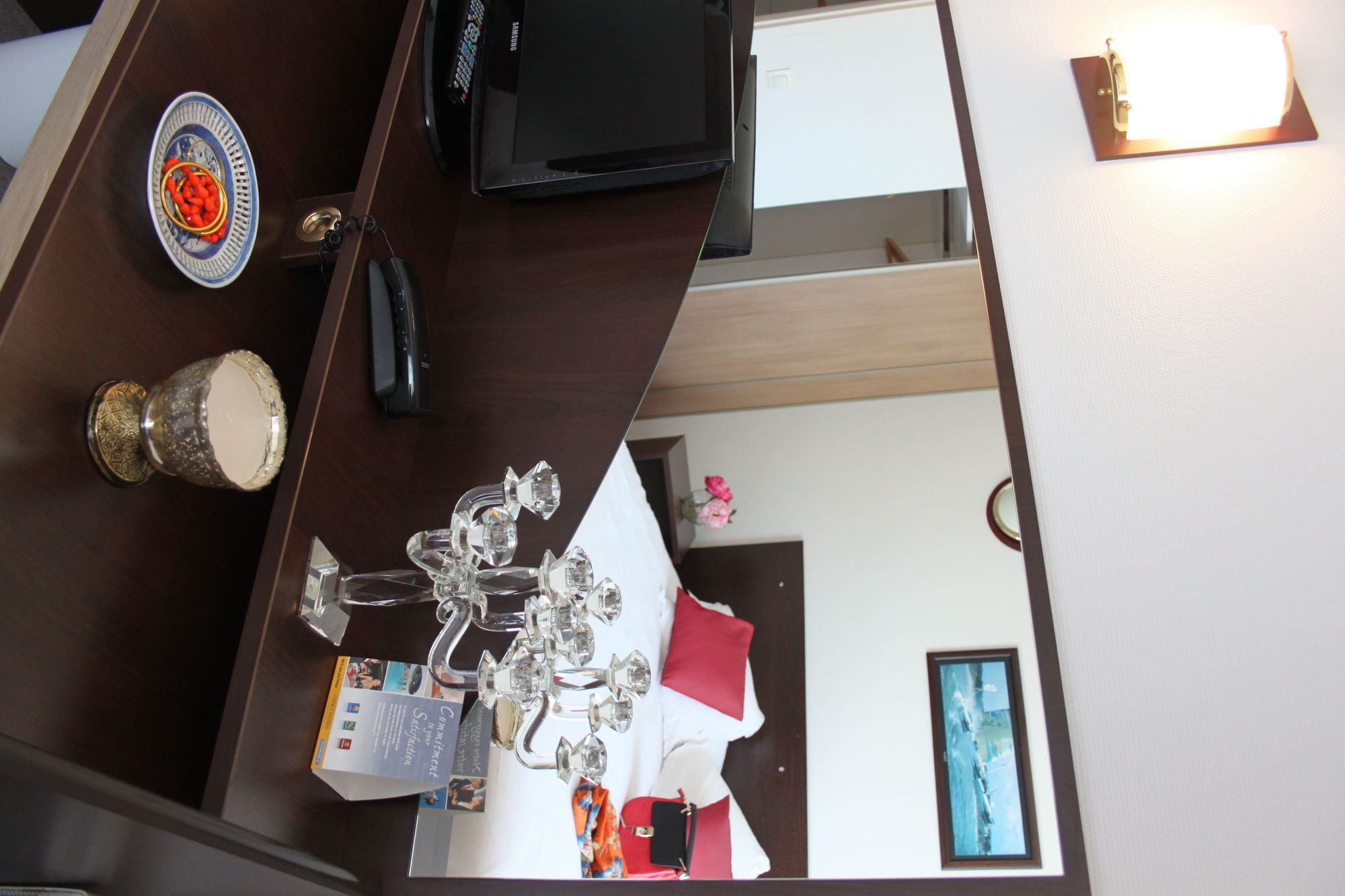 Comfort Suites Pau Idron Екстериор снимка