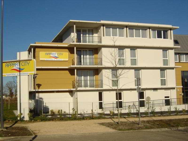 Comfort Suites Pau Idron Екстериор снимка