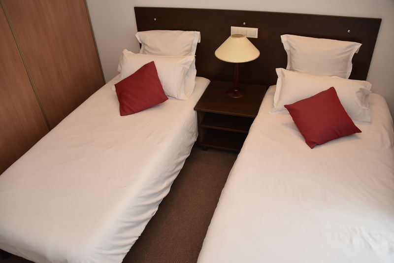 Comfort Suites Pau Idron Екстериор снимка
